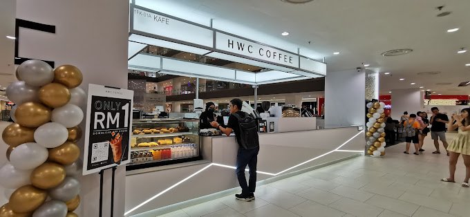 Coffee Shops in Paradigm Mall