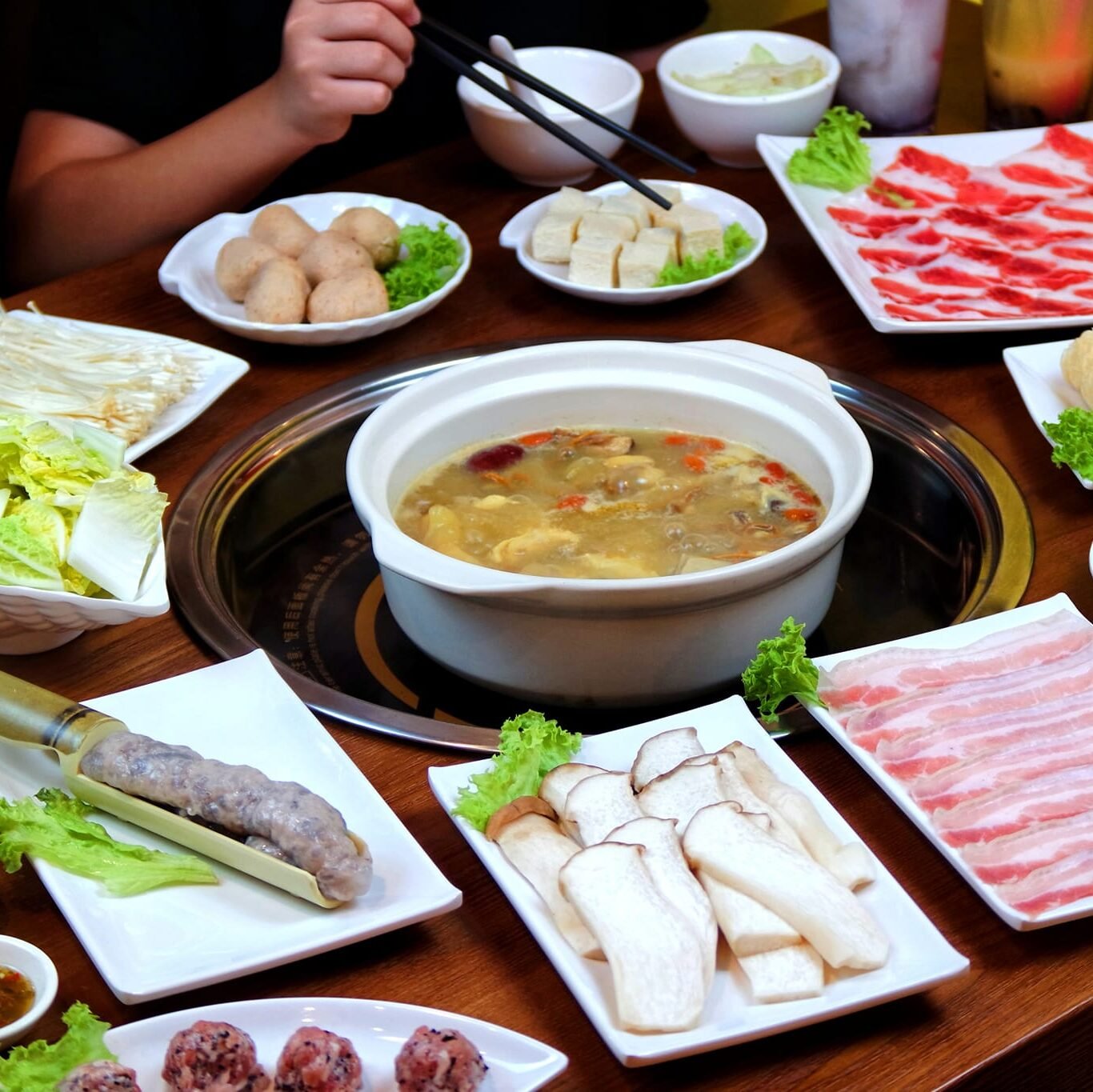 【 Jiuding China Hot Pot Iskandar Puteri 】