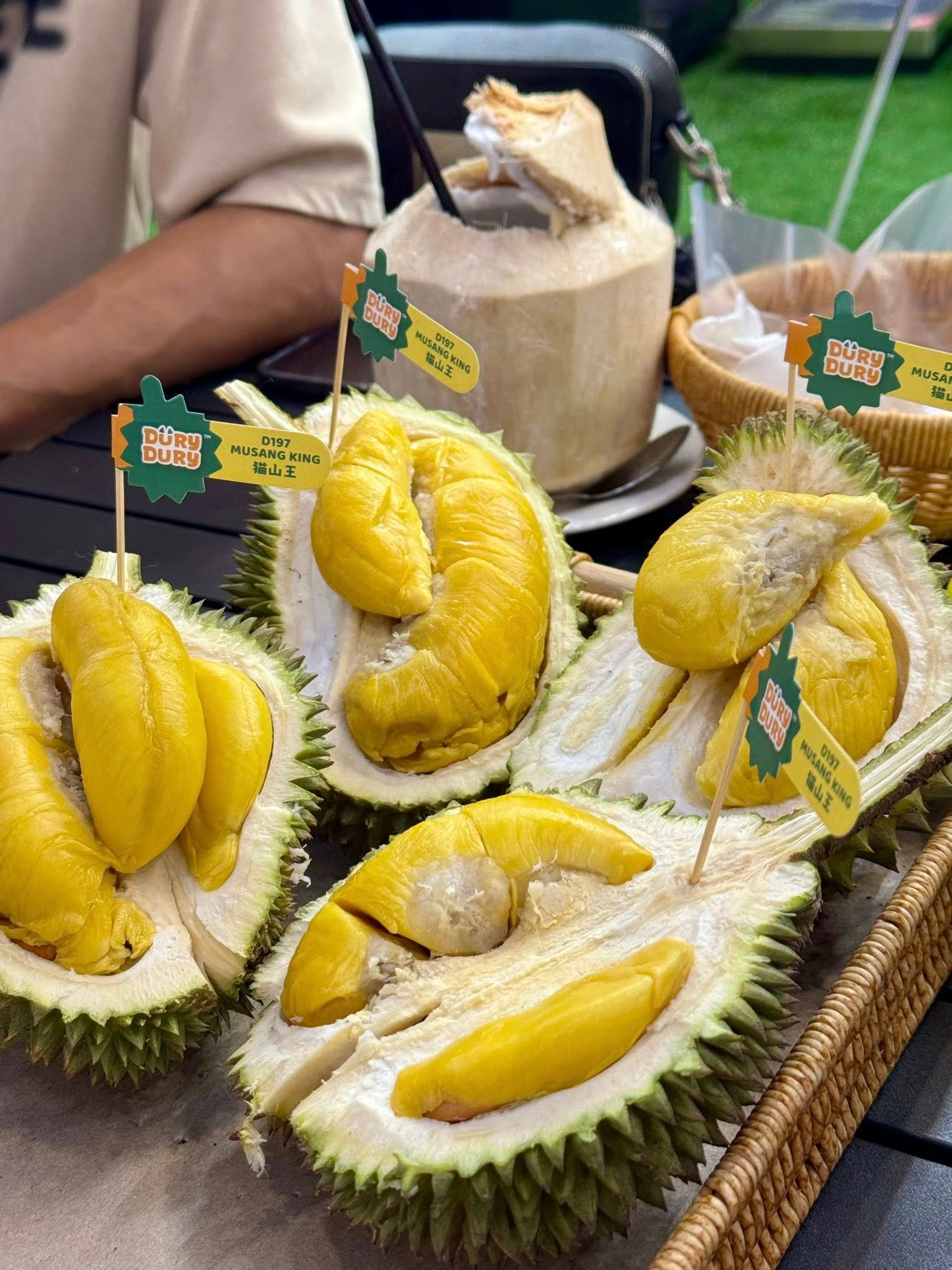 KL Durian Stalls